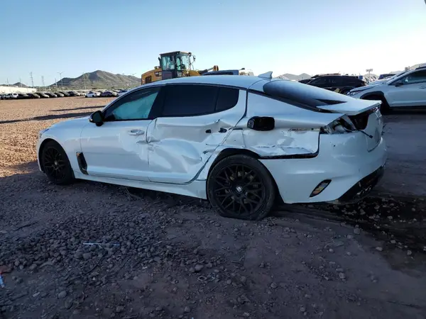 KNAE15LA4L6076596 2020 KIA STINGER - Image 2
