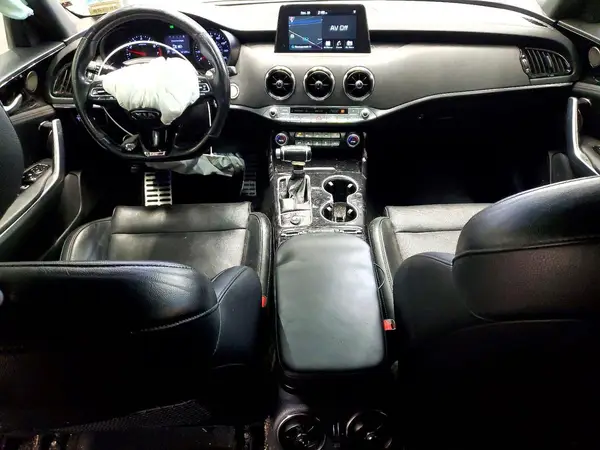 KNAE15LA4L6077408 2020 KIA STINGER - Image 8