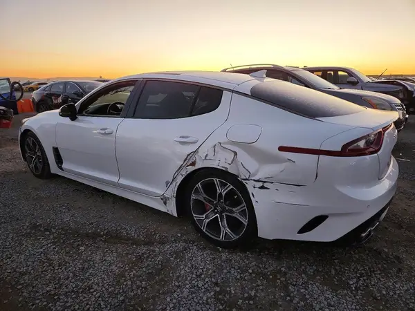 KNAE15LA4M6097224 2021 KIA STINGER - Image 2
