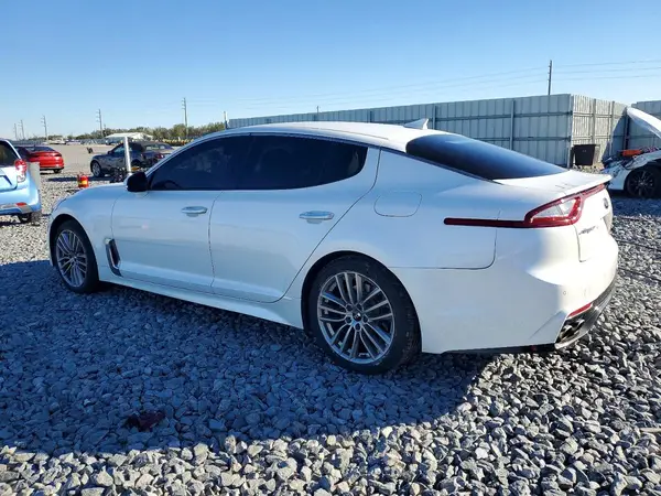 KNAE15LA5J6016114 2018 KIA STINGER - Image 2