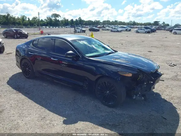KNAE15LA5J6024441 2018 KIA STINGER - Image 1