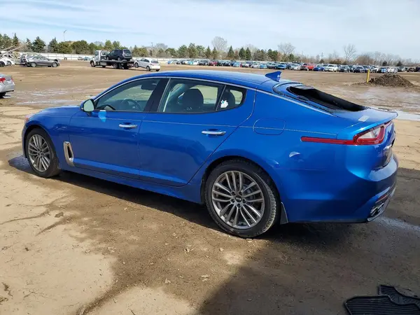 KNAE15LA5J6035570 2018 KIA STINGER - Image 2