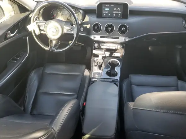 KNAE15LA5K6051365 2019 KIA STINGER - Image 8