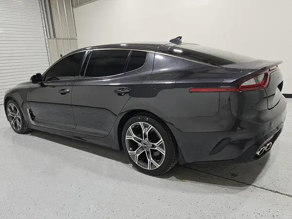 KNAE15LA5L6083380 2020 KIA STINGER - Image 2