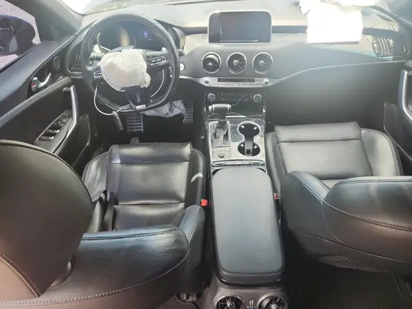 KNAE15LA5L6084299 2020 KIA STINGER - Image 8