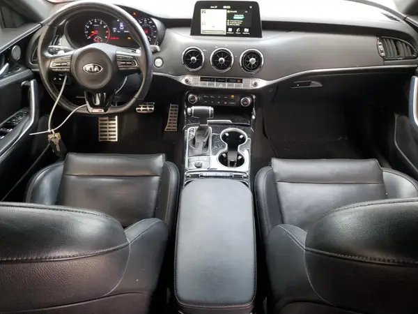 KNAE15LA5L6085243 2020 KIA STINGER - Image 8