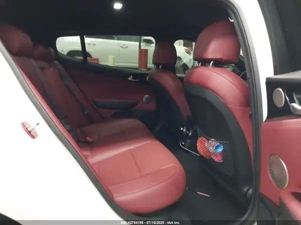 KNAE15LA5M6090153 2021 KIA STINGER - Image 8