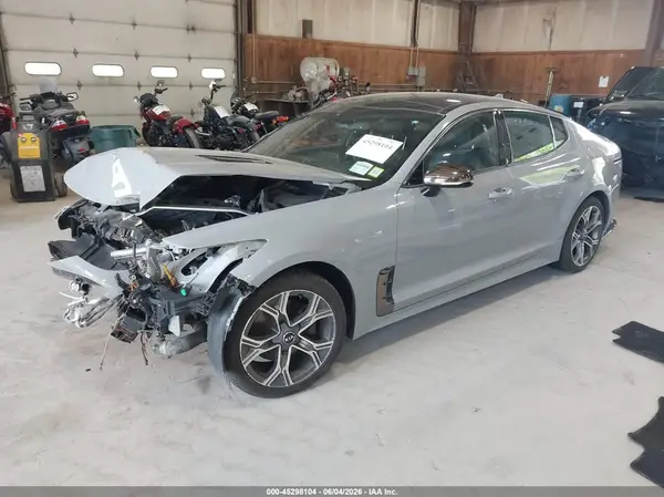 KNAE15LA5M6094106 2021 KIA STINGER - Image 2