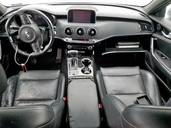 KNAE15LA5M6098267 2021 KIA STINGER - Image 8