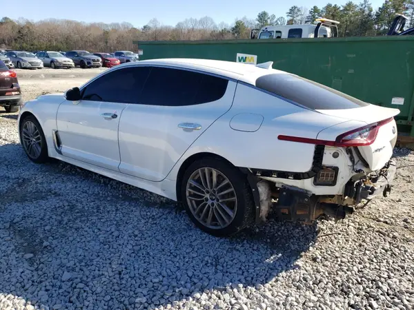 KNAE15LA6J6017644 2018 KIA STINGER - Image 2