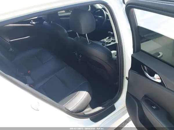 KNAE15LA6J6034590 2018 KIA STINGER - Image 8