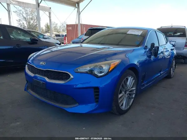 KNAE15LA6J6040891 2018 KIA STINGER - Image 2