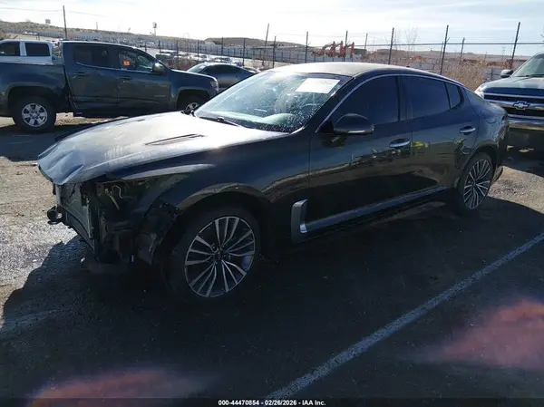 KNAE15LA6K6047244 2019 KIA STINGER - Image 2