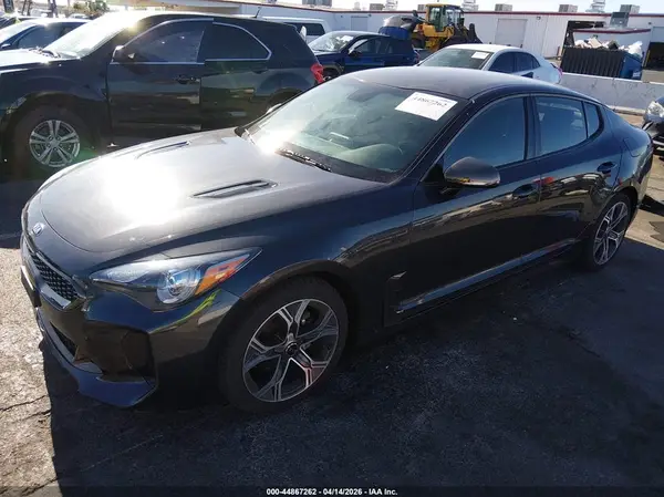 KNAE15LA6M6090100 2021 KIA STINGER - Image 2