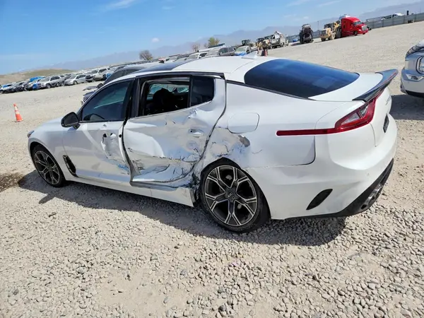 KNAE15LA6M6093840 2021 KIA STINGER - Image 2