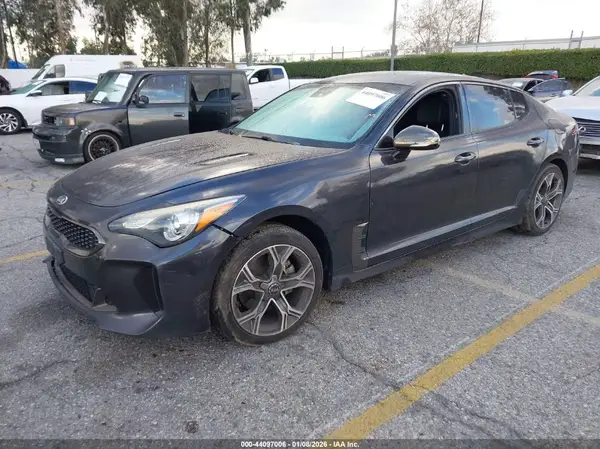KNAE15LA6M6098150 2021 KIA STINGER - Image 2