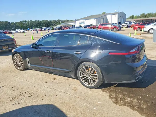 KNAE15LA7J6016910 2018 KIA STINGER - Image 2