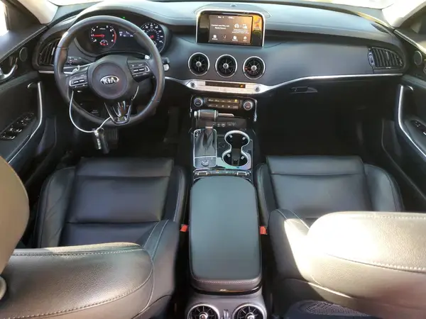 KNAE15LA7J6017538 2018 KIA STINGER - Image 8
