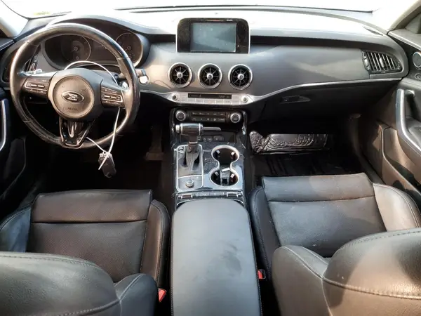 KNAE15LA7J6031374 2018 KIA STINGER - Image 8