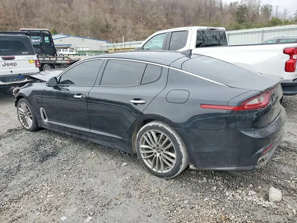 KNAE15LA7J6035988 2018 KIA STINGER - Image 2