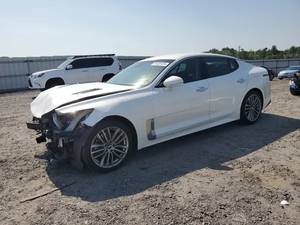 KNAE15LA7J6036588 2018 KIA STINGER - Image 1