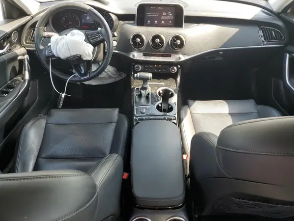KNAE15LA7J6036588 2018 KIA STINGER - Image 8