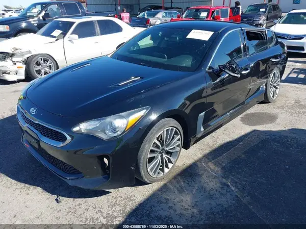 KNAE15LA7K6044742 2019 KIA STINGER - Image 2