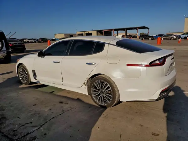 KNAE15LA7K6052629 2019 KIA STINGER - Image 2