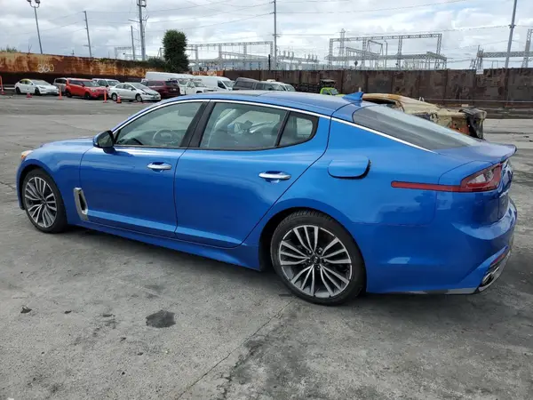 KNAE15LA7K6054977 2019 KIA STINGER - Image 2