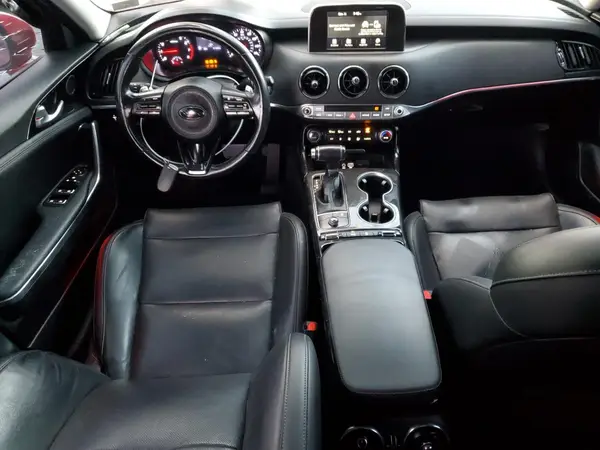 KNAE15LA7K6059628 2019 KIA STINGER - Image 8