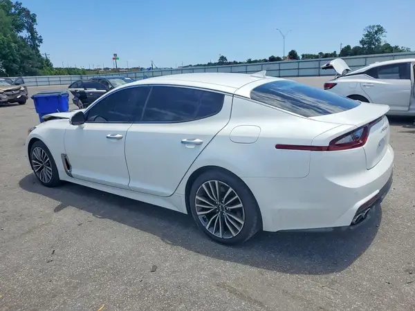 KNAE15LA7K6070645 2019 KIA STINGER - Image 2