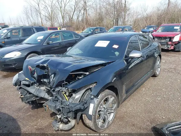 KNAE15LA7L6077208 2020 KIA STINGER - Image 2