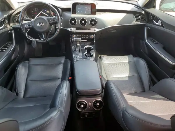 KNAE15LA8J6022344 2018 KIA STINGER - Image 8