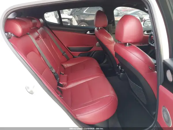 KNAE15LA8L6075225 2020 KIA STINGER - Image 8