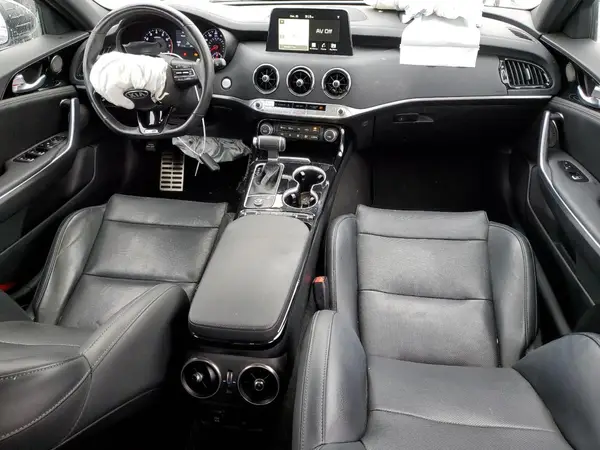 KNAE15LA8L6083745 2020 KIA STINGER - Image 8