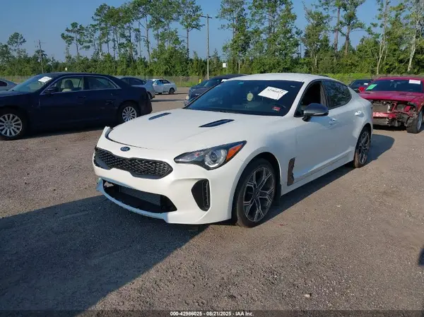KNAE15LA8L6086936 2020 KIA STINGER - Image 2