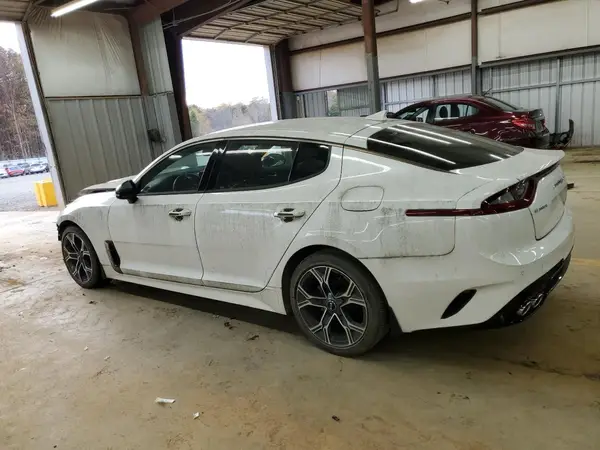 KNAE15LA8M6089983 2021 KIA STINGER - Image 2