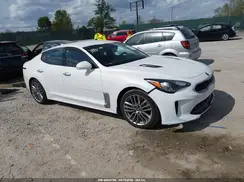 KNAE15LA9J6031120 2018 KIA STINGER
