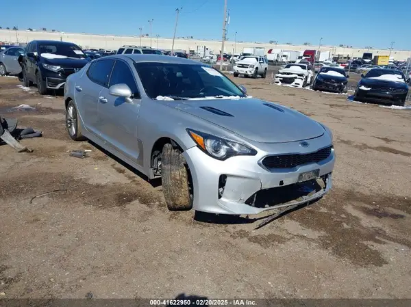 KNAE15LA9J6034101 2018 KIA STINGER - Image 1