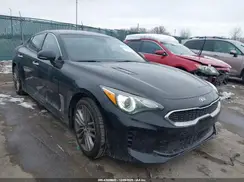 KNAE15LA9J6041288 2018 KIA STINGER