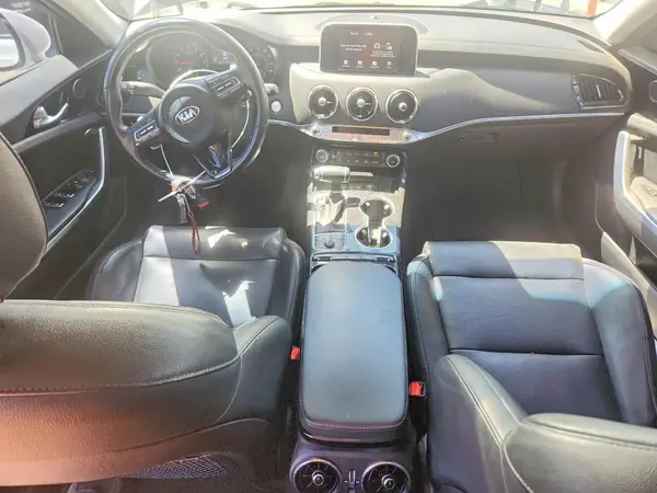 KNAE15LA9K6043821 2019 KIA STINGER - Image 8