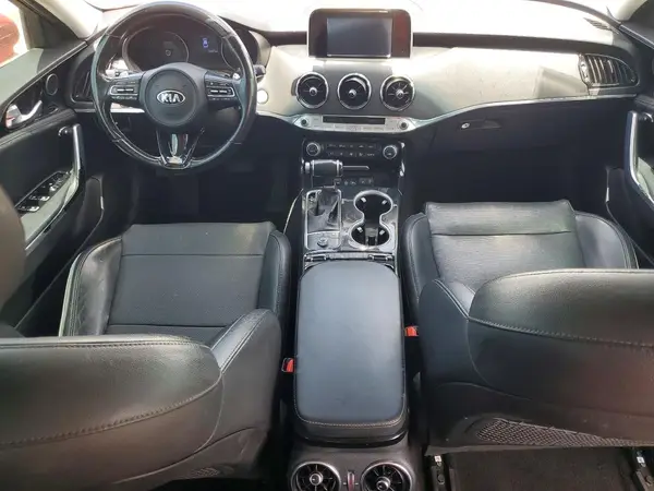 KNAE15LA9K6050395 2019 KIA STINGER - Image 8