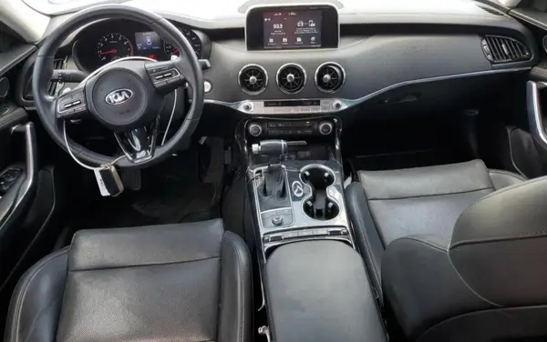 KNAE15LA9K6055628 2019 KIA STINGER - Image 8