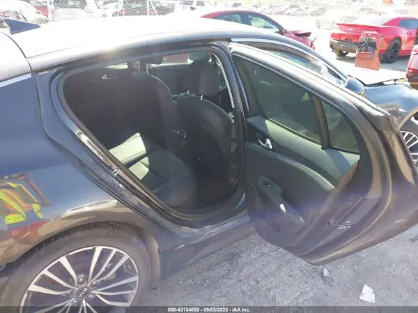 KNAE15LA9K6060053 2019 KIA STINGER - Image 8