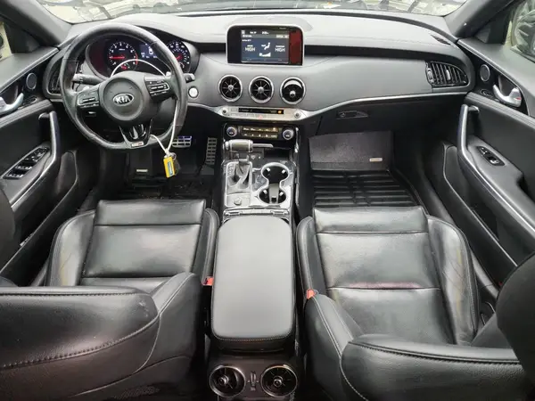 KNAE15LA9L6086881 2020 KIA STINGER - Image 8