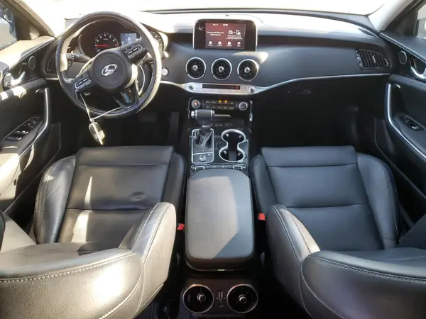 KNAE15LAXJ6011099 2018 KIA STINGER - Image 8