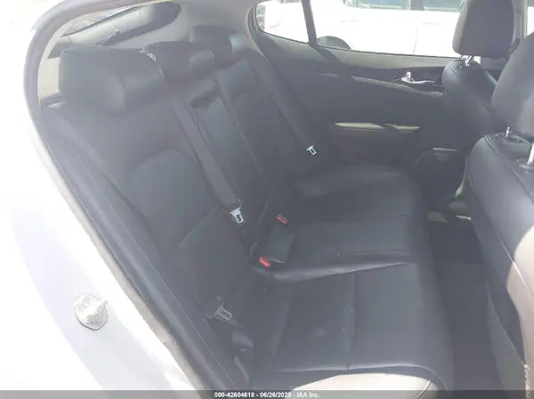 KNAE15LAXJ6011412 2018 KIA STINGER - Image 8