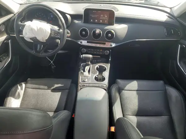 KNAE15LAXJ6015329 2018 KIA STINGER - Image 8