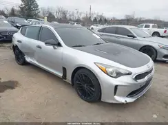KNAE15LAXJ6017257 2018 KIA STINGER