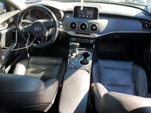 KNAE15LAXJ6020918 2018 KIA STINGER - Image 8